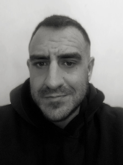 Zsolt, 36 �ves t�rskeres� f�rfi, Szegv�r