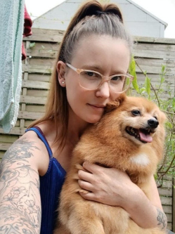 D�ra, 31 �ves t�rskeres� n�, Tatab�nya