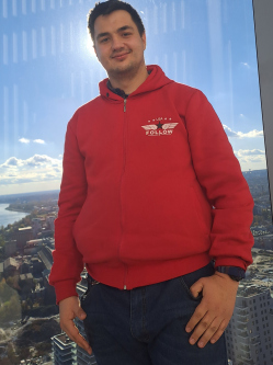 Zoli, 26 �ves t�rskeres� f�rfi, Dunaharaszti