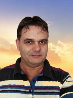 Lajos, 53 �ves t�rskeres� f�rfi, Gy�r