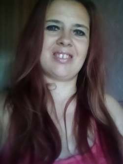 Szabina, 39 �ves t�rskeres� n�, Balk�ny