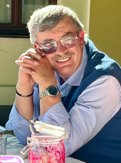 ERN�, 67 �ves t�rskeres� f�rfi, V�se