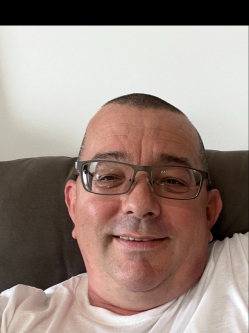 Norbert, 53 �ves t�rskeres� f�rfi, Keszthely