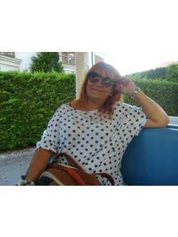 Zsuzsa, 77 �ves t�rskeres� n�, Balatonf�red