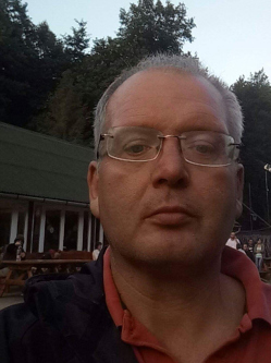 Mihaly, 56 �ves t�rskeres� f�rfi, Boldogk�v�ralja
