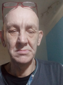 S�ndor, 57 �ves t�rskeres� f�rfi, Hajd�dorog