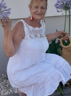 Vali, 72 �ves t�rskeres� n�, Tapolca