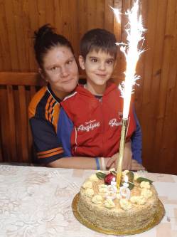 Ir�n, 45 �ves t�rskeres� n�, Tiszaeszl�r
