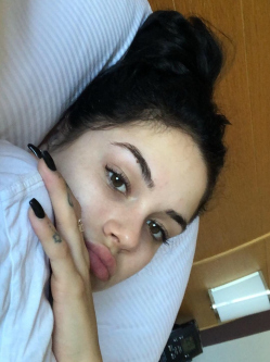 Bea, 32 �ves t�rskeres� n�, Budapest