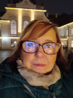 Zsuzsa, 62 �ves t�rskeres� n�, Eger