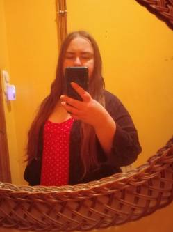Vivien, 24 �ves t�rskeres� n�, R�ckeve