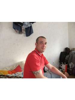 Tam�s, 42 �ves t�rskeres� f�rfi, Tiszaf�red
