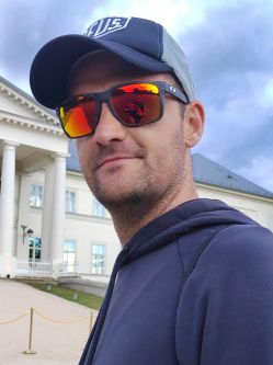 Norbert, 39 �ves t�rskeres� f�rfi, Si�fok