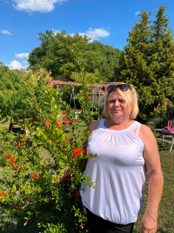 Ilona, 58 �ves t�rskeres� n�, Kalocsa