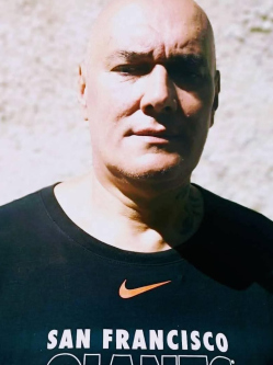 Ferenc, 58 �ves t�rskeres� f�rfi, B�k�scsaba