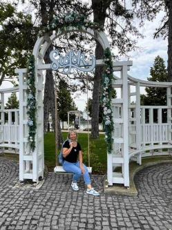 Magdolna, 65 �ves t�rskeres� n�, V�cegres