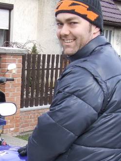 Gyula, 46 �ves t�rskeres� f�rfi, H�dmez�v�s�rhely