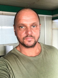 ZSOLT, 39 �ves t�rskeres� f�rfi, �zd