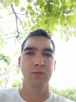 L�n�rd, 28 �ves t�rskeres� f�rfi, Ny�rlugos