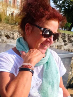 Katica, 60 �ves t�rskeres� n�, Mosonmagyar�v�r