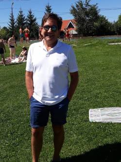 L�szl�, 63 �ves t�rskeres� f�rfi, Kiskunf�legyh�za
