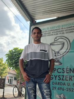 Andras, 39 �ves t�rskeres� f�rfi, Pilis