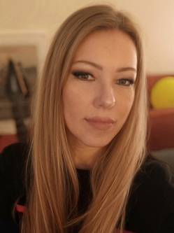 Bea, 50 �ves t�rskeres� n�, Eur�pa (egy�b)