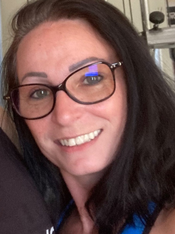 Annamari, 50 �ves t�rskeres� n�, Szentes
