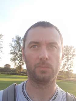 menygabo, 42 �ves t�rskeres� f�rfi, Balassagyarmat