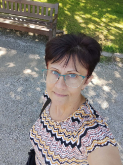 Erika, 52 �ves t�rskeres� n�, Kiskunhalas