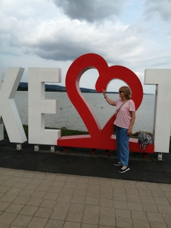 Eszter, 76 �ves t�rskeres� n�, B�k�scsaba