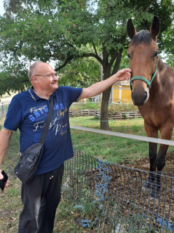 Csaba, 60 �ves t�rskeres� f�rfi, Mocsa