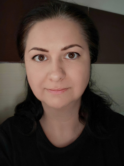 Andrea, 44 �ves t�rskeres� n�, Magl�d