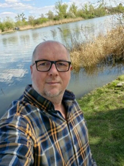 Attila, 51 �ves t�rskeres� f�rfi, Budapest