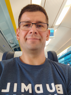 Róbert, 42 éves társkereső férfi, Boconád