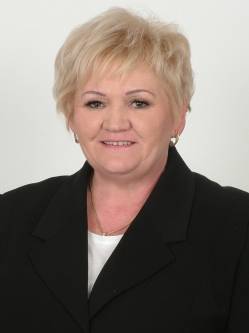 Kati, 65 �ves t�rskeres� n�, Budapest