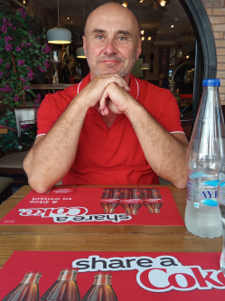 Csaba, 54 �ves t�rskeres� f�rfi, Szentes