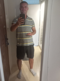 Csaba, 47 �ves t�rskeres� f�rfi, Sz�kesfeh�rv�r