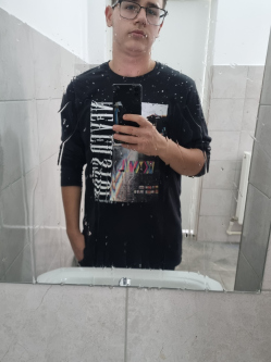 Ferenc, 19 �ves t�rskeres� f�rfi, Maros
