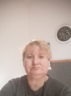 Katalin, 58 �ves t�rskeres� n�, Sopron