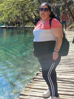 Timi, 44 �ves t�rskeres� n�, Szal�nta