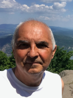 Csaba, 64 �ves t�rskeres� f�rfi, Szentendre