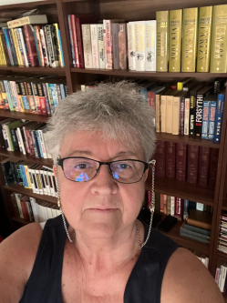 M�rta, 69 �ves t�rskeres� n�, Bokod