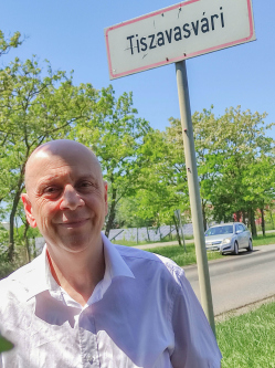 Tibor, 57 �ves t�rskeres� f�rfi, Tiszavasv�ri