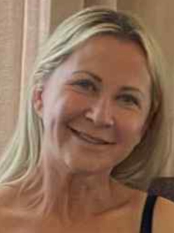 Szilvi, 58 �ves t�rskeres� n�, Sopron
