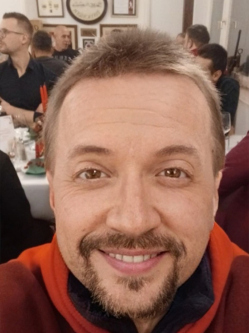 Feri, 55 �ves t�rskeres� f�rfi, T�borfalva