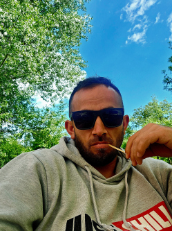 Ricsi, 31 �ves t�rskeres� f�rfi, Barcs
