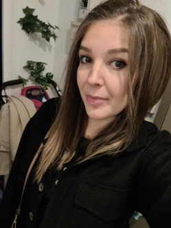 Annam�ria, 46 �ves t�rskeres� n�, B�k�scsaba