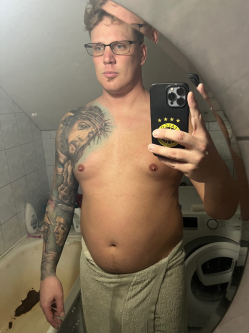 Roland, 37 �ves t�rskeres� f�rfi, Szombathely