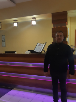 Csaba, 54 �ves t�rskeres� f�rfi, Hajd�szoboszl�